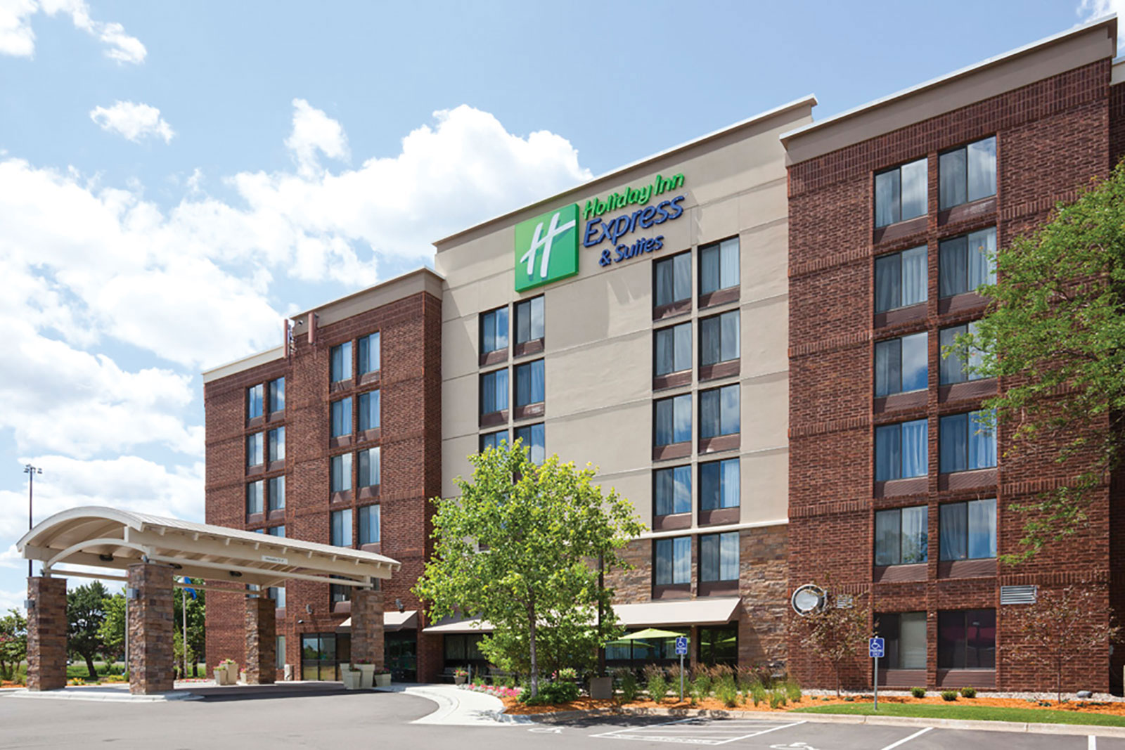 Promo 70% Off Holiday Inn Express Hotel Suites High ...