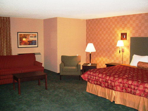 Quality Inn & Suites King Room
