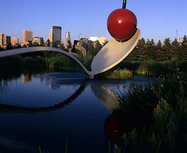 Walker Art Center & Minneapolis Sculpture Garden