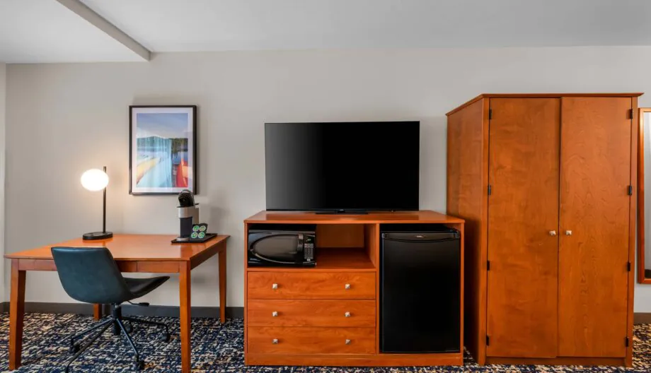 wyndham bloomington mall of america guestroom wyndham bloomington mall of america guestroom