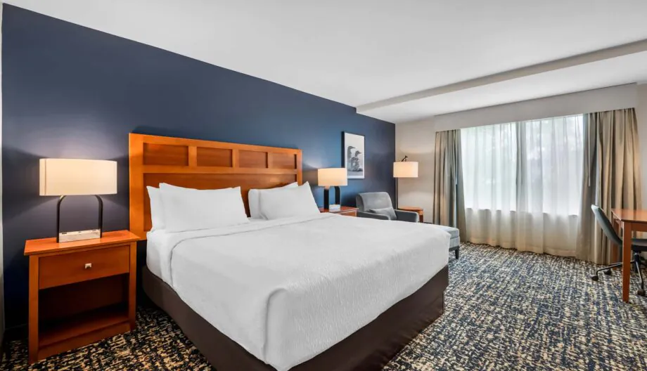 wyndham bloomington mall of america guestroom wyndham bloomington mall of america guestroom