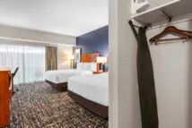 wyndham bloomington mall of america guestroom wyndham bloomington mall of america guestroom
