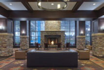 gwl_minneapolis_lobby2_114899 1