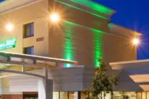 holiday-inn-bloomington-4410553333-16x5 holiday-inn-bloomington-4410553333-16x5