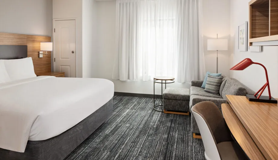 towneplace-suites-bloomington-guestroom-7 towneplace-suites-bloomington-guestroom-7