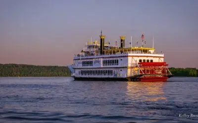 Stillwater Tour Trolley Ride and Scenic Boat Cruise with Lunch